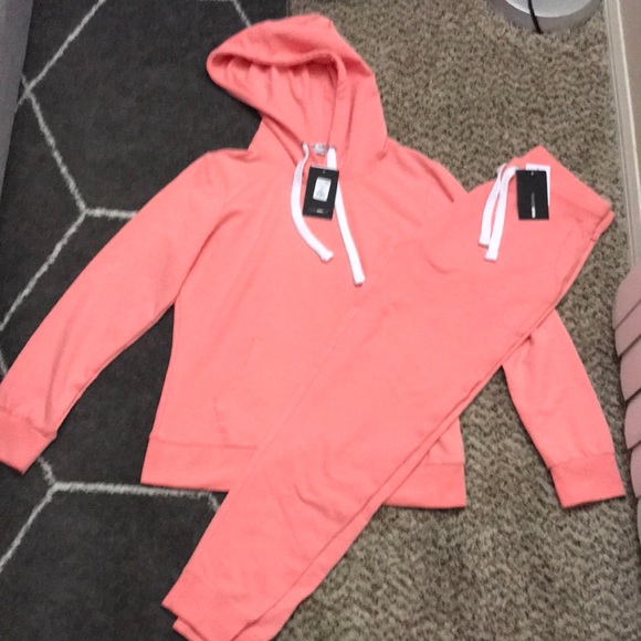 Sweater set - Picture 3 of 5